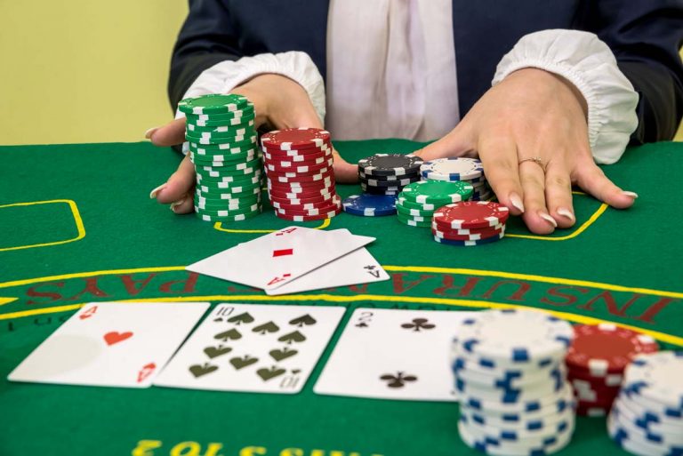 Baccarat là gì? chia sẻ10 mẹo kiếm tiền baccarat